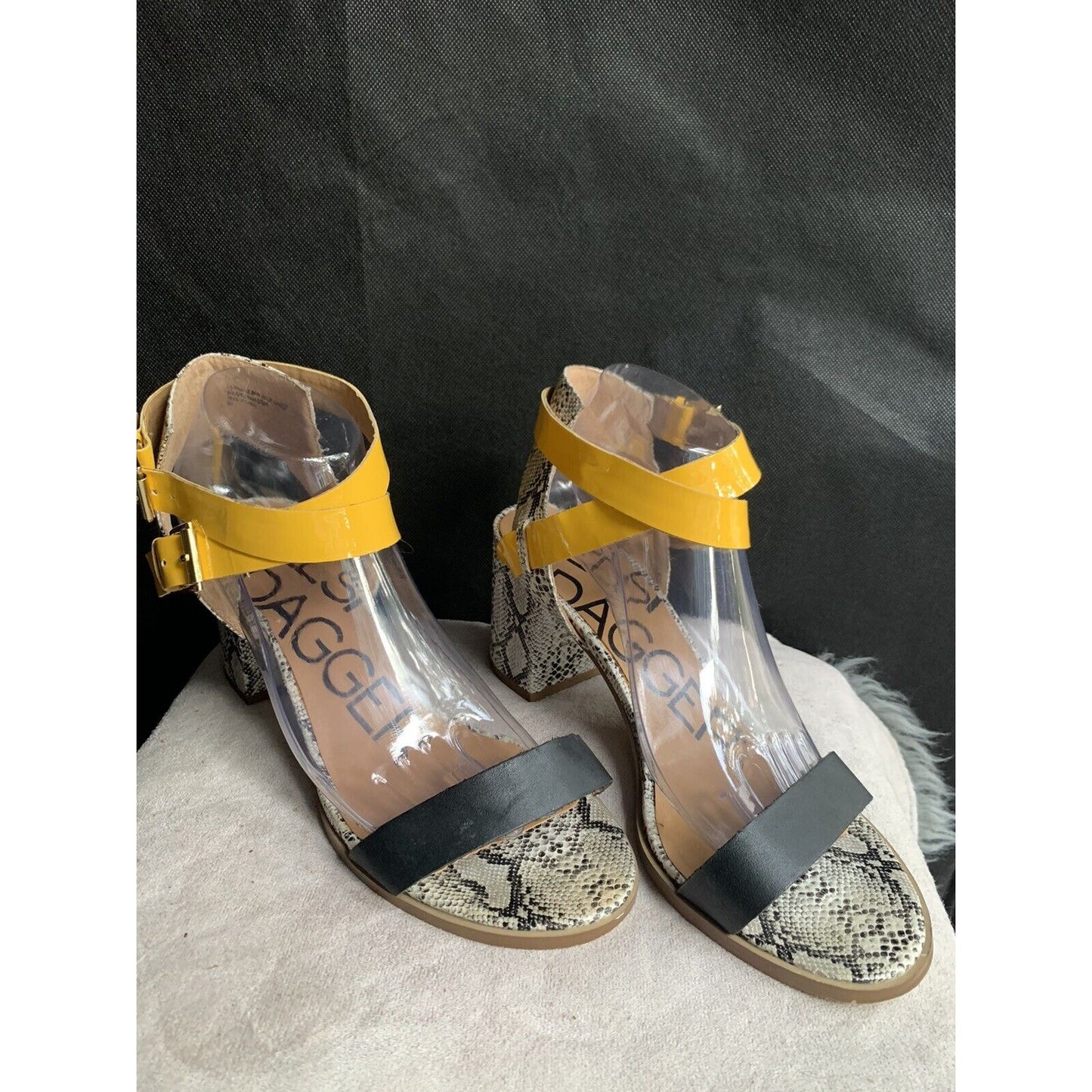 Kelsi Dagger Carmanita Size 9 Black Yellow Snake Print Chunky Heels Open Toe