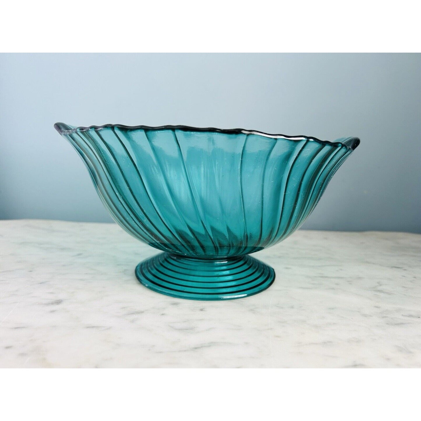 Vintage Jeannette Swirl Ultramarine Green Handled Glass Serving Bowl 10” W