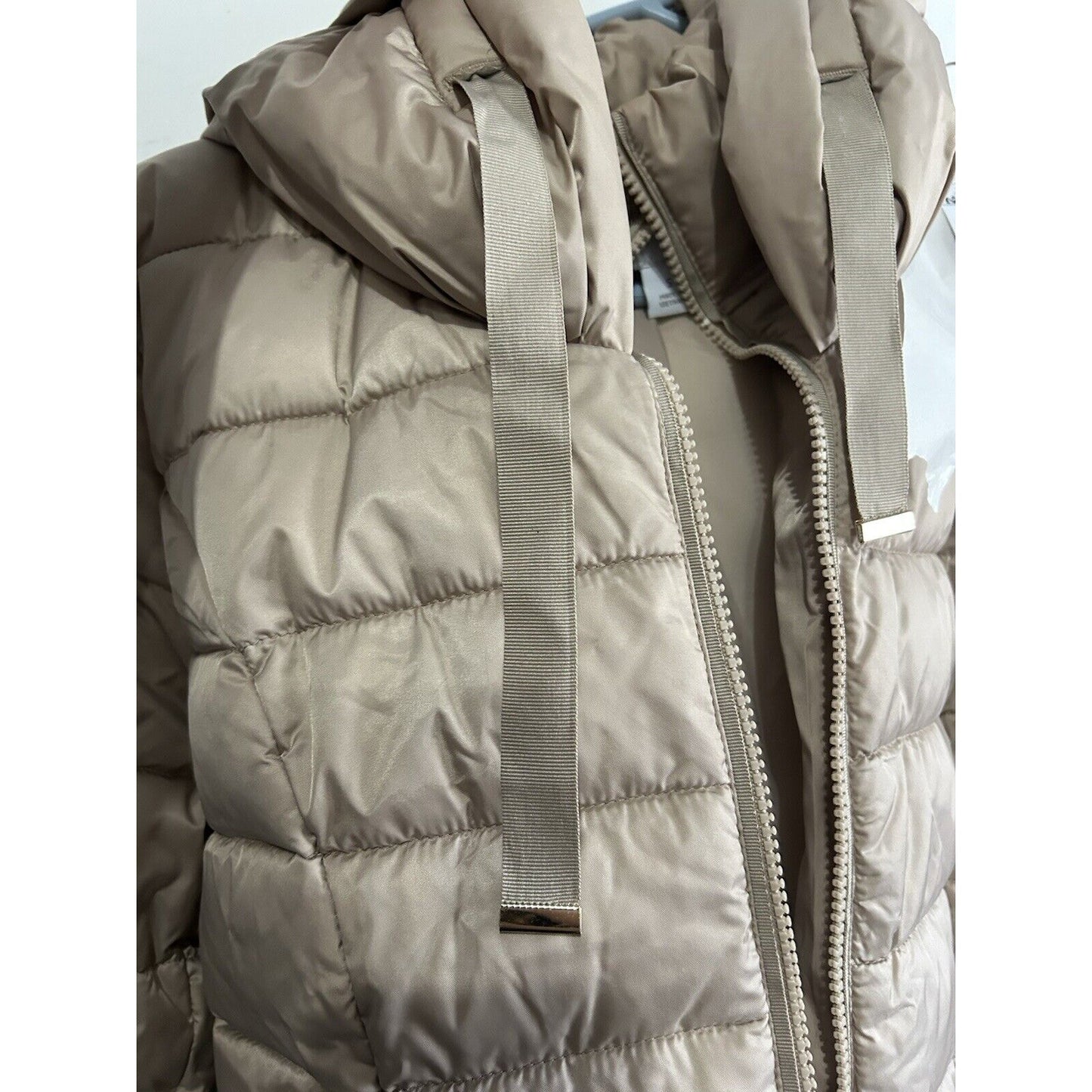 Liz Claiborne Puffer Jacket Long Coat Size Small (S) Tan Beige MSRP $180 Stretch