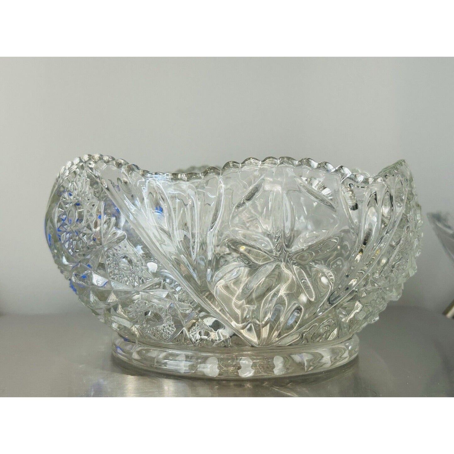 L.E. Smith Bowl Hobstar and Daisy No 346 Cupped Footed Sawtooth 7½" Cut Glass