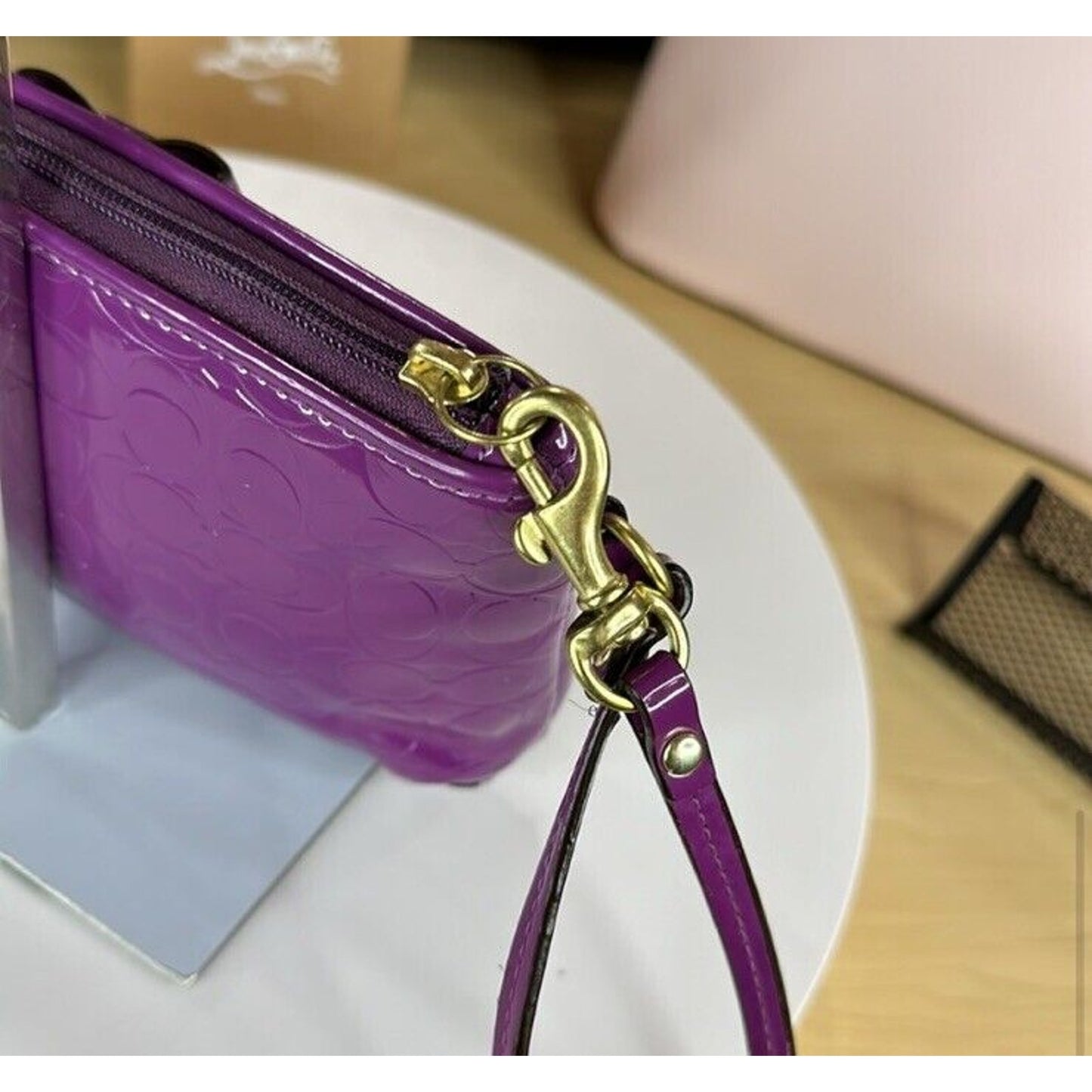 Coach Purple Wristlet Wallet Embossed Clutch Glossy Patent Leather EUC Heart