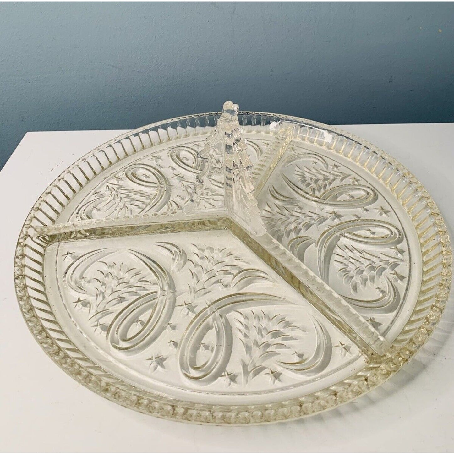 Fifth Avenue Crystal 13" Ribbon Tree 3-Sectional Tree Plate Serving Tray Platter