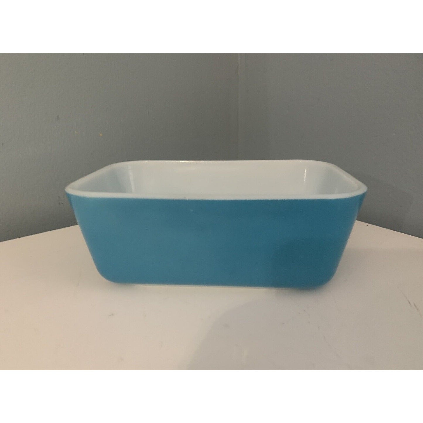 Vintage Primary Blue Pyrex Refrigerator Dish 502 B 1.5 Pints 0502