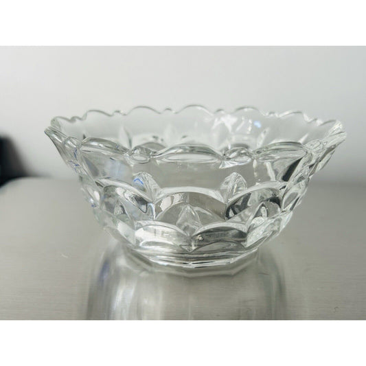 Vintage Heisey 6 1/4” Nappy Bowl Impressed Diamond H Scallops Clear Glass Dish