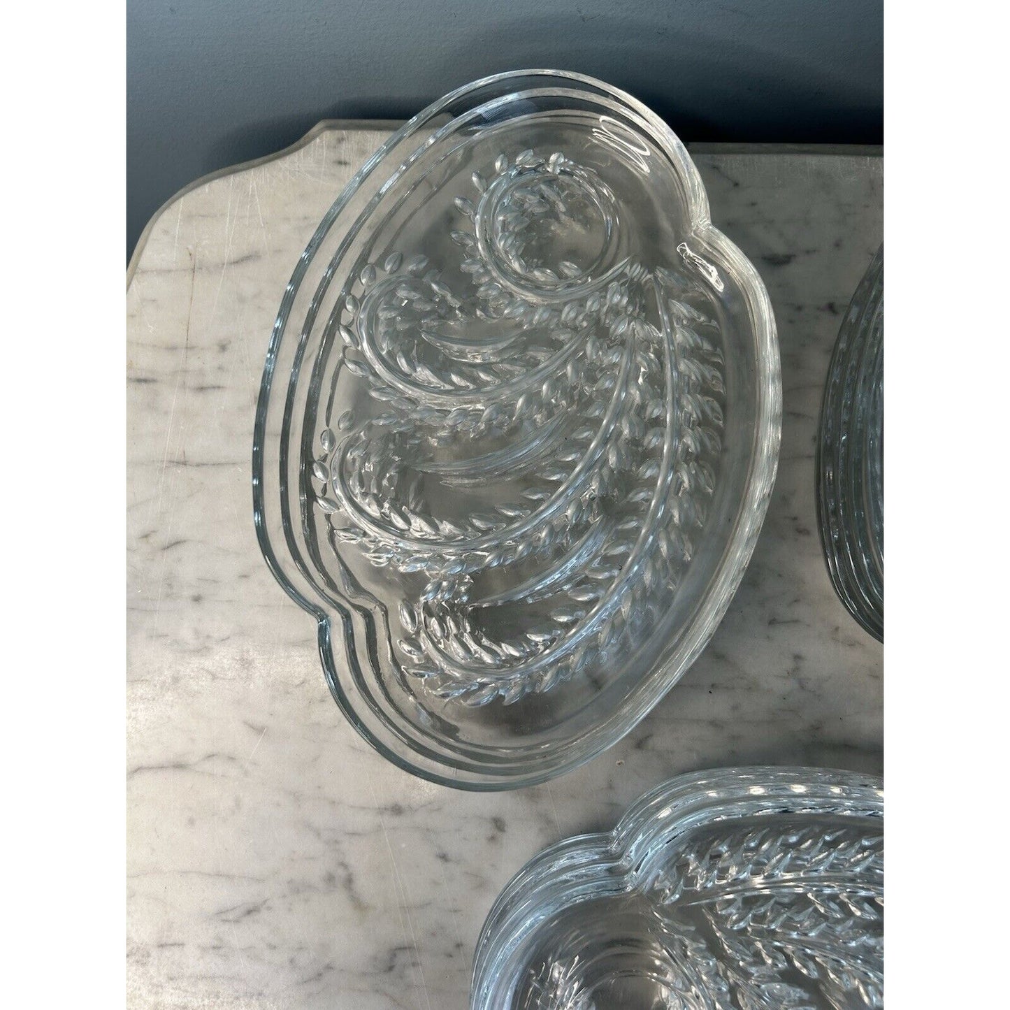 EUC 2 Federal Glass Homestead Snack Trays Wheat Sheaf Design No Cups Vintage