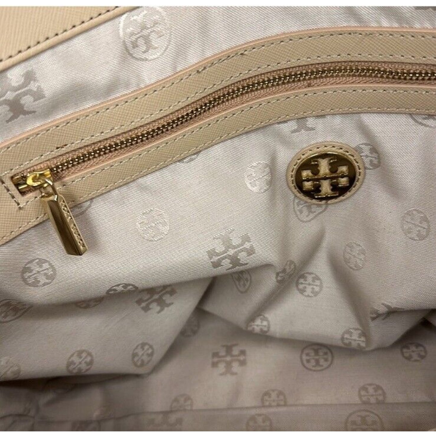 Tory Burch Robinson Tote Saffiano Leather Two Tone Beige Purse Handle Crossbody