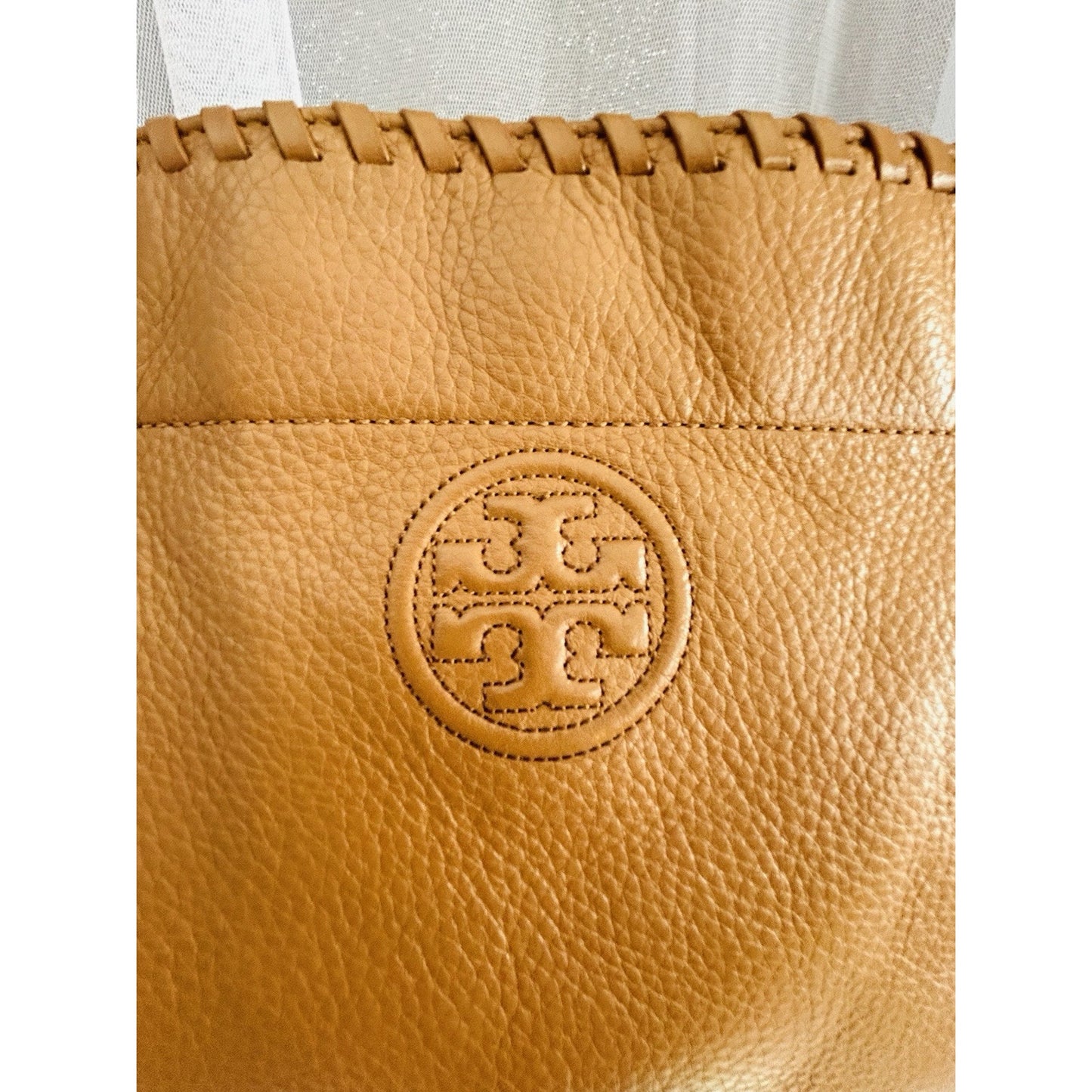 Tory Burch Swingpack Camel Pebble Leather Crossbody Bag Convertible Bridle Strap