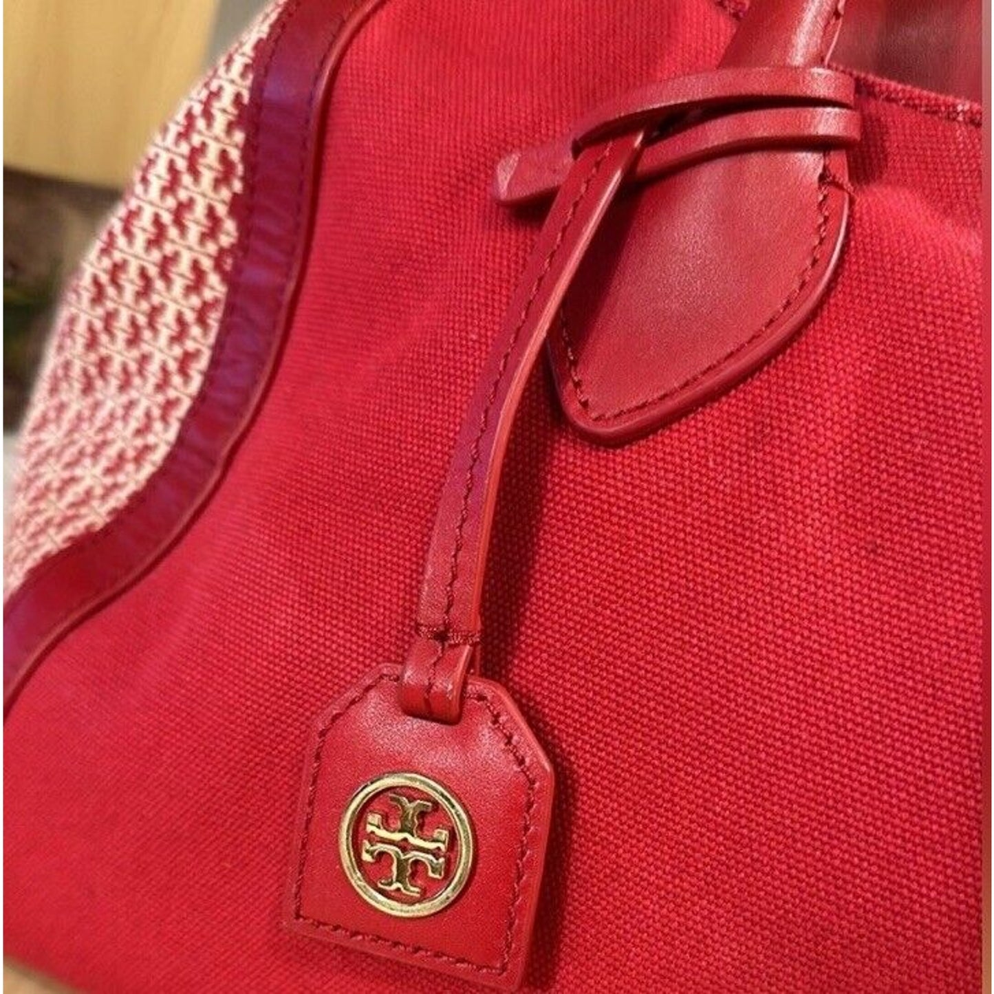 Tory Burch Red Savannah Print Women's Canvas Tote B2925