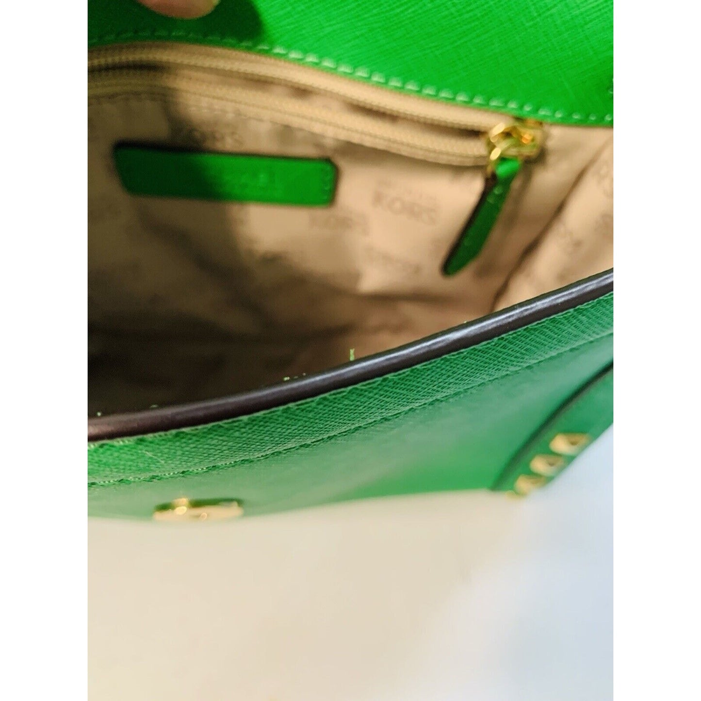 NWOT Michael Kors Dillon Green Palm STD MD Messenger Leather Handbag MSRP $368