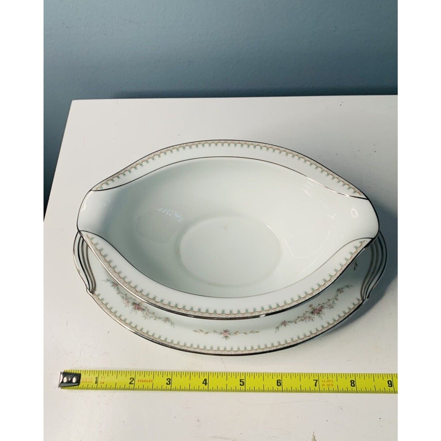 Noritake Fairmont 6102 8 3/4" Gravy Bowl w/ Attached Plate Silver Platinum Trim