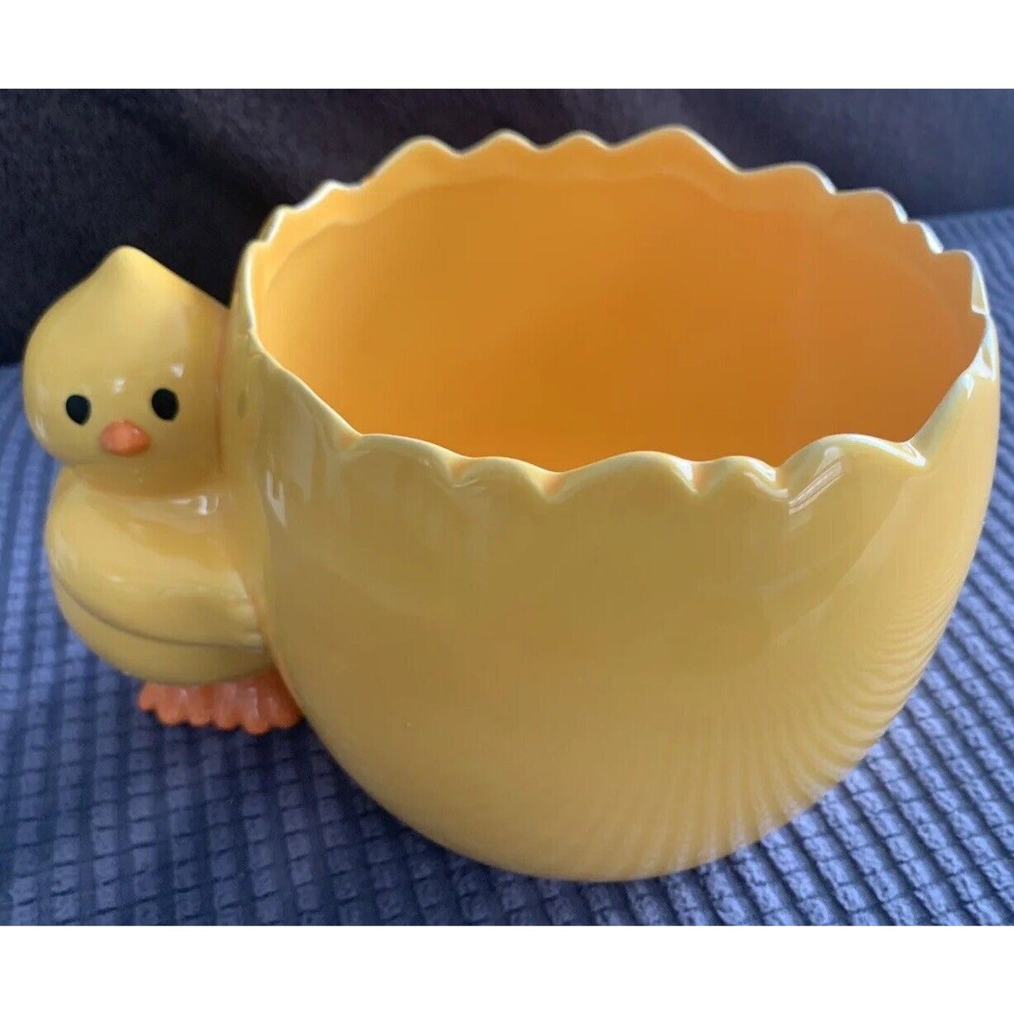 Vintage Yellow Chick Egg Planter Vase Candy Dish Cracked Egg Ceramic Easter Gift