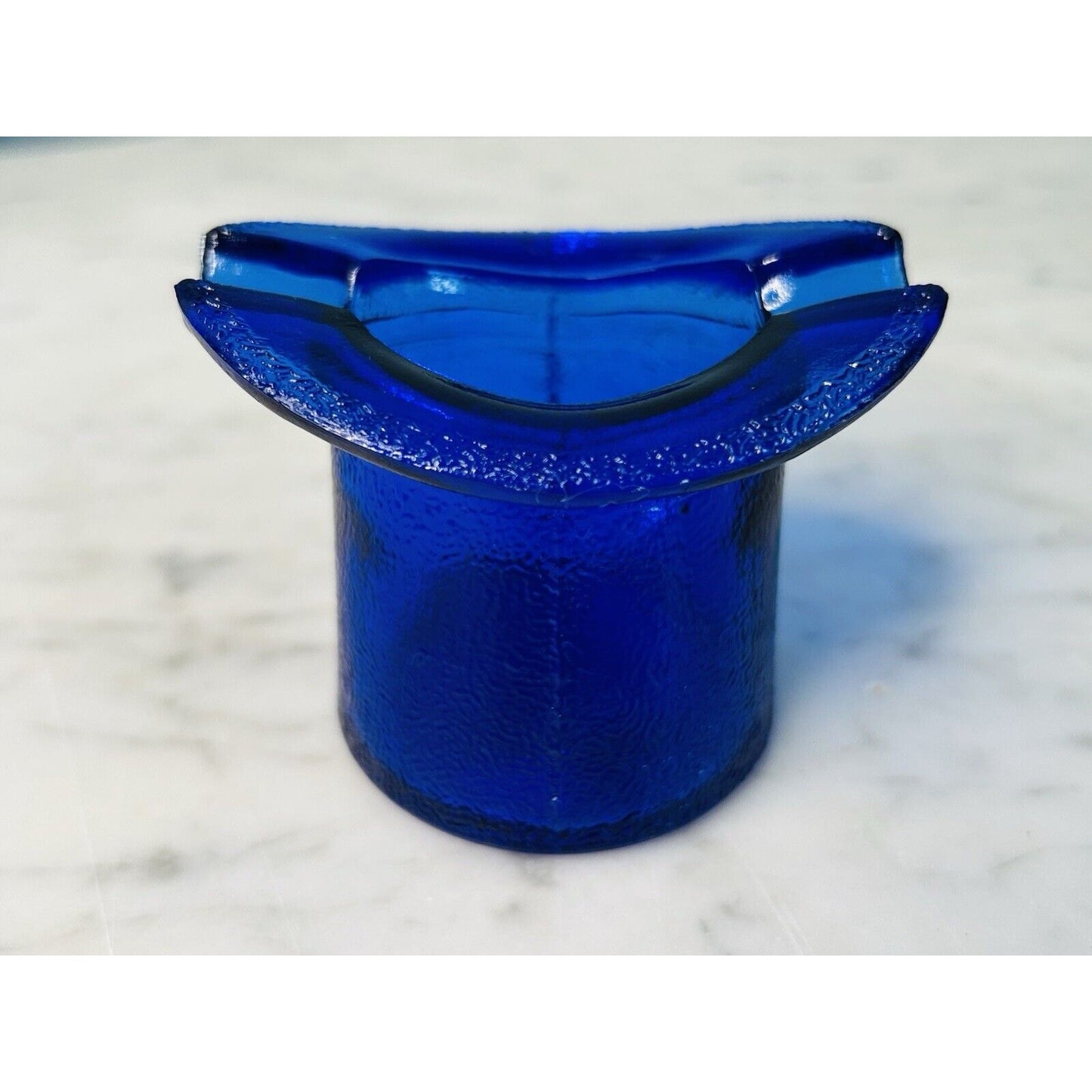 Vtg Cobalt Blue Art Glass Top Hat AshTray Trinket Collectible Figurine Toothpick