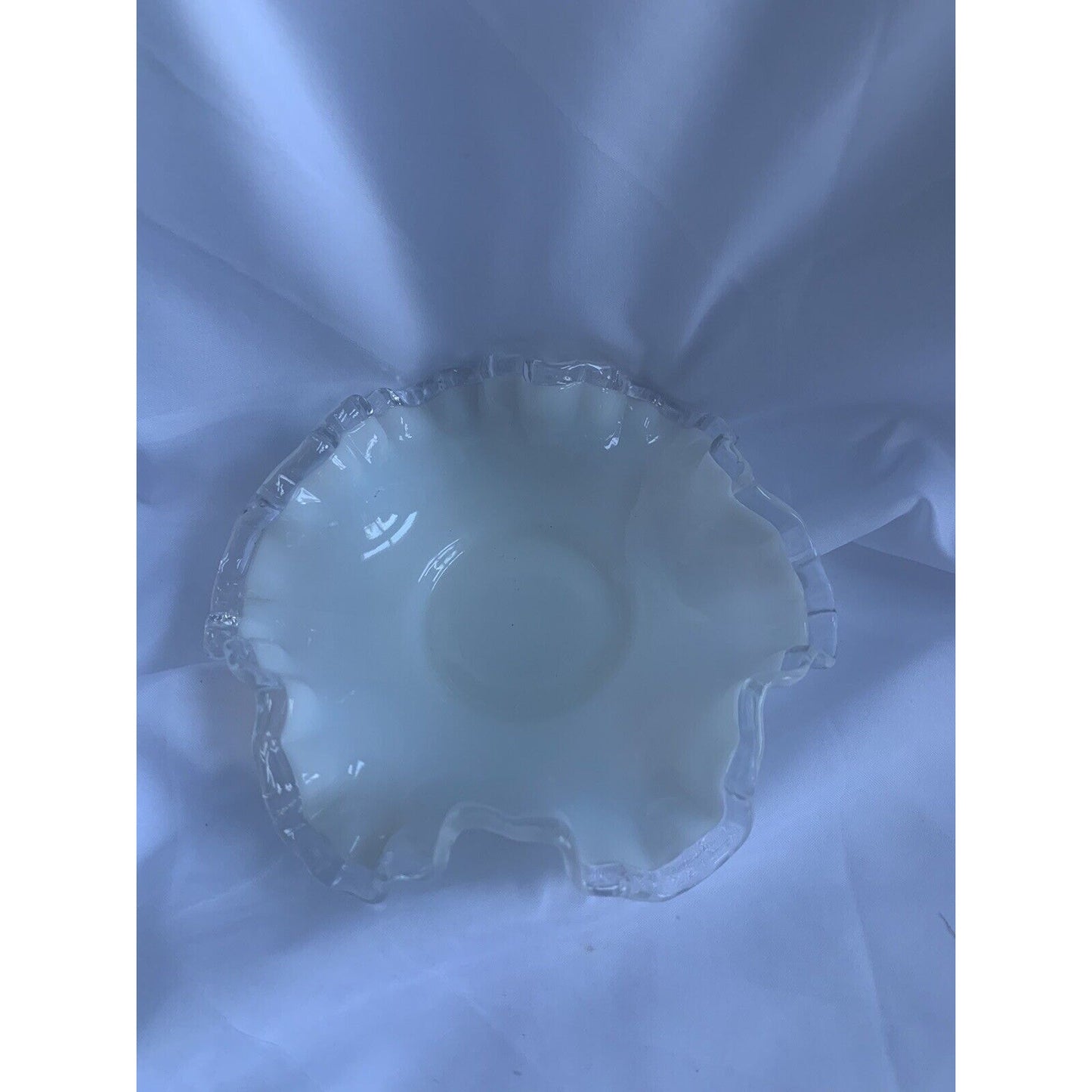 Opalescent Fenton Style Silver Crest White Glass Bonbon Candy Dish